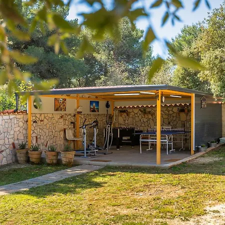 Villa Beautiful Veronika I In Pula *