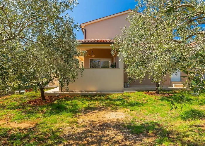 빌라 Beautiful Veronika I In Pula 빈쿠란